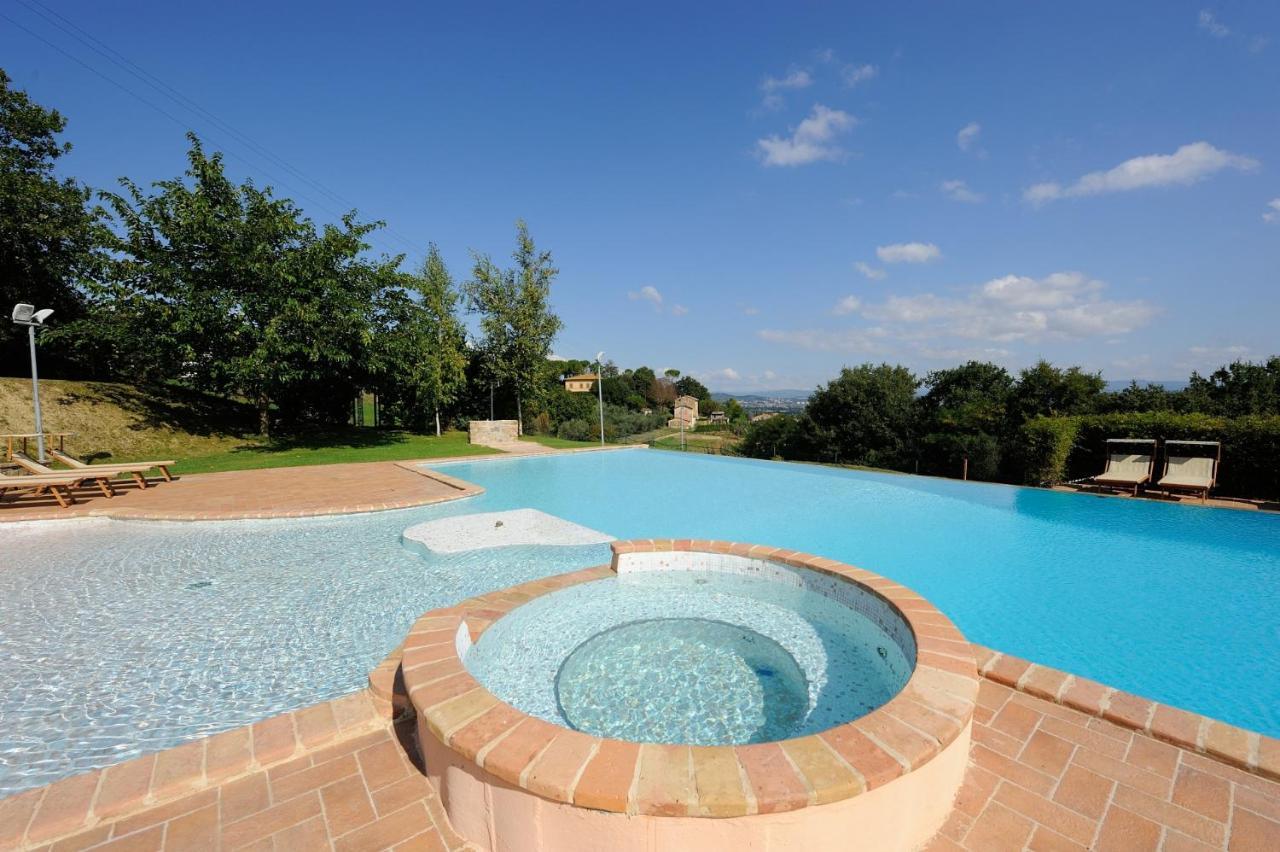 Agriturismo Il Vecchio Mandorlo Perugia Dış mekan fotoğraf
