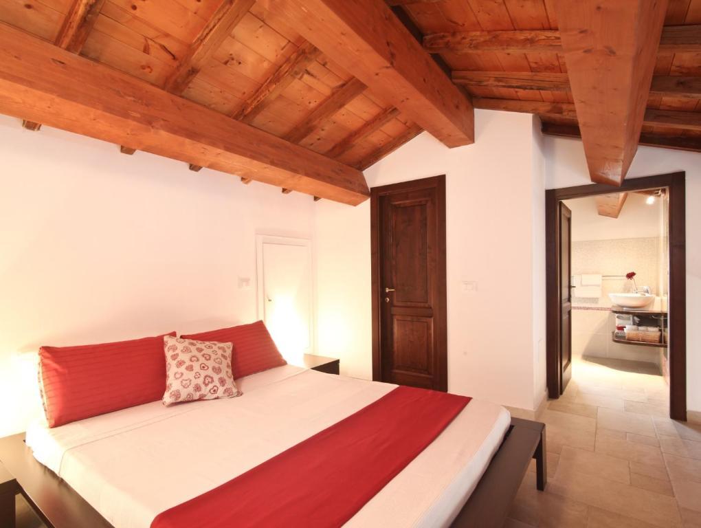 Agriturismo Il Vecchio Mandorlo Perugia Dış mekan fotoğraf